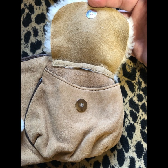 UGG Mini Purse. - Picture 12 of 12